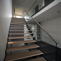 Escalier en acier personnalisé en forme de zigzag pour villa