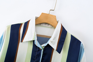 Kemeja wanita musim panas 2026 baru, kasual, modis, bergaris, kerah lapel, retro, chic, lengan panjang. - Product Image 3