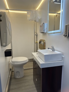 Toilettes de camping portables à double compartiment Cogsun, écologiques et durables, avec cabine de douche pour une utilisation en extérieur - Product Image 3