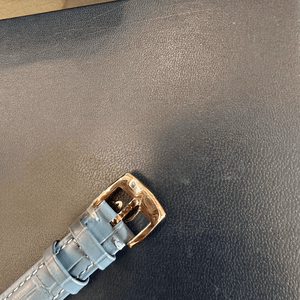 Classic Round Quartz Watches with <b>Floating</b> Accents Roman Numeral Markers and Crocodile-Embossed Leather Band for Daily Chopards - Product Image 5