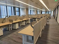 Bureau en bois pour salle d'ordinateurs à deux places avec espace de rangement pour l'apprentissage des élèves pour salle de laboratoire Supermarché Hôtel