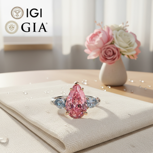 Bague de fiançailles pour femme en or rose 9KT 3GM, style punk, diamant de laboratoire rose taille poire 3CT, 2x 0.50CT diamant de laboratoire taille poire blanc - Product Image 3