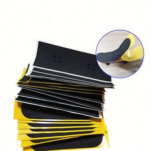 Cinta de agarre de espuma negra barata al por mayor para monopatín, patinete y fingerboard - Product Image 5