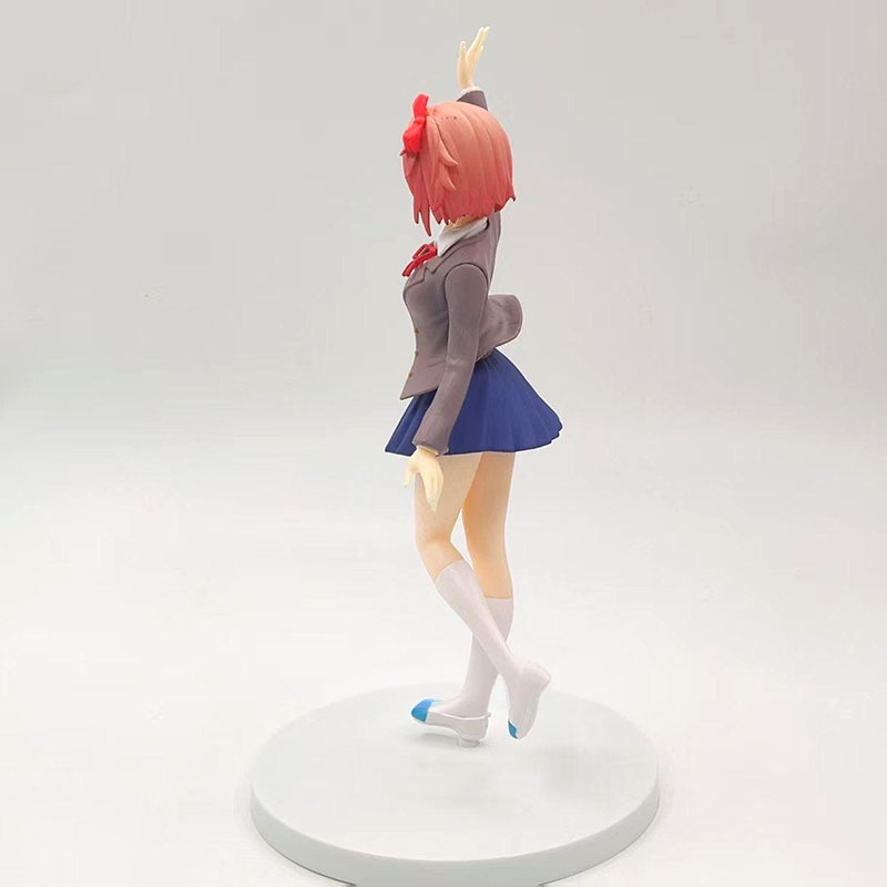 Figurine Sayori de 18 cm - Mignon uniforme - Statue Monika, Yuri, Natsuki - Figurines de jeu en PVC - Décoration de bureau - Cadeaux pour les fans et