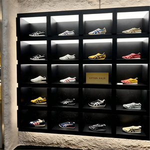 Vitrine <span class=keywords><strong>de</strong></span> présentation <span class=keywords><strong>de</strong></span> chaussures en bois MDF <span class=keywords><strong>de</strong></span> luxe avec structure métallique pour magasin <span class=keywords><strong>de</strong></span> chaussures <span class=keywords><strong>de</strong></span> marque - Product Image 5