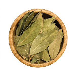Feuilles de Laurier Entières Séchées Naturelles (Tej Patta) pour la Cuisine et l'Assaisonnement, Durée de Conservation de 18 Mois, Stockage au Sec et au Frais, Gujarat, Inde - Product Image 1