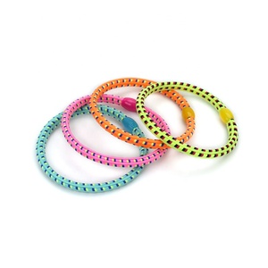 Coleteros elásticos personalizados para mujer y mujer, lazos para el pelo brillantes, ligeros y brillantes, para correr por la noche - Product Image 1
