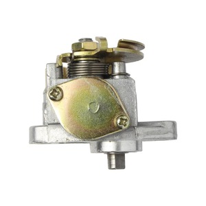 Haute qualité <span class=keywords><strong>50cc</strong></span> JAWA 350 638 640 Peugeot Buxy50 Trekker Speedfight 1 & 2 avant 2003 <span class=keywords><strong>Vivacity</strong></span> moto pompe à huile - Product Image 4