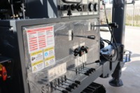 Foreuse rotative sur chenilles avec moteur diesel et boîte de vitesses pour le forage de puits profonds