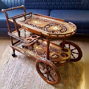 Chariot de service classique en bois avec design sculpté et roulettes pour la décoration Australie - Product Image 1