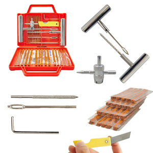 Kit Universal de Reparación de Neumáticos con Tiras de Repuesto y Herramientas con Mango en T para Reparación de Pinchazos de Emergencia en Autos, Motos y Camiones - Product Image 3