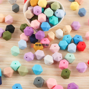 Perles hexagonales en silicone <span class=keywords><strong>de</strong></span> qualité alimentaire 14 mm, sans BPA, <span class=keywords><strong>pour</strong></span> la fabrication <span class=keywords><strong>de</strong></span> bijoux, <span class=keywords><strong>de</strong></span> chaînes <span class=keywords><strong>de</strong></span> sucettes et <span class=keywords><strong>de</strong></span> colliers, vente en gros - Product Image 5