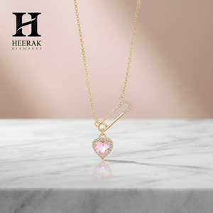 Collier pendentif cœur épingle de sûreté tendance en argent sterling 925 avec zircon rose, collier ras-du-cou épingle de sûreté audacieuse orné de diamants - Product Image 1
