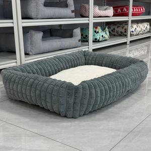 เตียงสัตว์เลี้ยงสุดหรูสั่งทำได้ทุกฤดู ลายทาง ผ้าพลัฌนุ่มพิเศษ สำหรับแมวและสุนัข ขายส่ง - Product Image 3