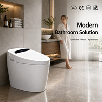 Toilette intelligente moderne avec chasse d'eau automatique par capteur, cuvette chauffante, fonctionnement automatique et télécommande