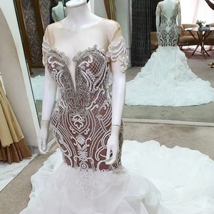 Atiya libas อินเดียผู้หญิงพื้นยาว lehenga choli ในอะซิเตทประดับด้วยลูกปัดแก้วและหินสำหรับงานแต่งงาน/ปาร์ตี้ - Product Image 3