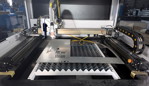 Multifunctional CO2 Fiber <b>Laser</b> <b>Cutting</b> <b>Machine</b> Water Automatic Operation for Metal Non-metal (<b>Wood</b>/Acrylic/Brass) <b>Cutting</b> - Product Image 5