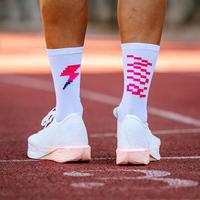Chaussettes de course athlétiques personnalisées avec logo, rembourrage amortissant, chaussettes de sport pour hommes et femmes, chaussettes de compression durables pour la course à pied et le cyclisme