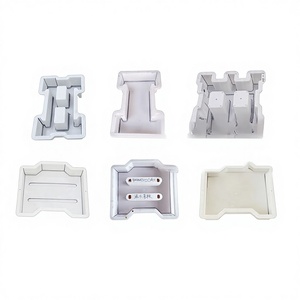 Blocs de protection de rivage en chaîne, couvercles de manhole horizontaux, moules en plastique, protection de pente en ciment, briques de béton hexagonales - Product Image 1