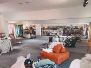 Tessuto personalizzato a strisce di lino in lino tessuto per divano in cotone traspirante Pongee ad alta solidità di colore tinta tinta unita Jacquard - Product Image 6