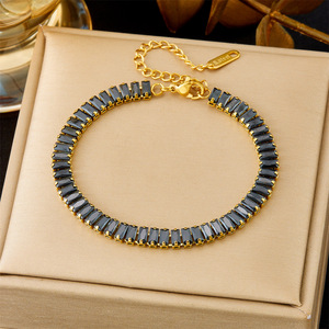 Collar de circonita de acero inoxidable chapado en oro de 18 quilates, elegante collar de tenis de circonio negro - Joyería única con encanto al por mayor - Product Image 2