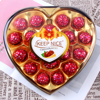 Boîte cadeau en forme de cœur personnalisée à prix fabricant, chocolat croquant et praliné au goût cacao, boule de chocolat dorée pour la Saint-Valentin