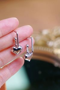 Xinfly 18K Gold Heart-shaped Earrings for Women <b>Light</b> Luxury Ins Simple and Exquisite Smooth Three-dimensional Earrings - Product Image 2