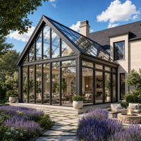 Moderner Aluminium-Flachdach-Wintergarten mit Boden-bis-Decke Glaspaneelen Minimalistische Gartenraumerweiterung