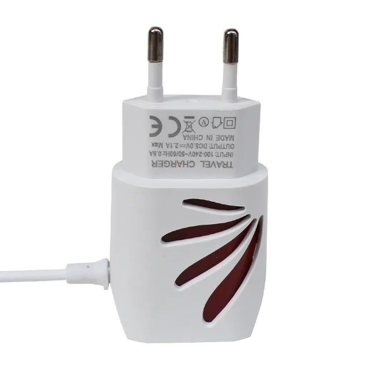 Leaf pengisi daya ponsel adaptor perjalanan USB universal dengan V8 TYPE-C usb mikro V3 2.0MM kabel port