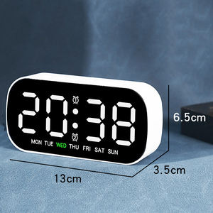 Reloj Despertador Electrónico Moderno y Sencillo, Multifunción, con Pantalla LED Digital, Indicación del Día de la Semana y 24 Horas, Dos Conjuntos de Relojes de Escritorio USB - Product Image 3