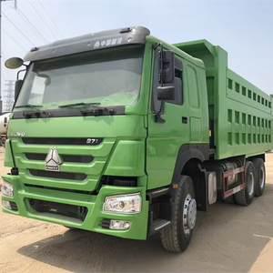 รถบรรทุกฮาวโอ 6x4 ยูโร 2 ดีเซล รถบรรทุกขนาดเล็กใหม่สำหรับงานเหมือง รถดัมพ์ 10 ล้อ บรรทุกได้ 11-20 ตัน พวงมาลัยซ้าย กล้องมองหลัง 251-350 แรงม้า 6-8 ลิตร - Product Image 1