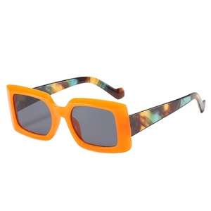 Gafas de Sol Retro de Moda, Forma Cuadrada Pequeña, Gafas de Sol Rectangulares de Tendencia 2023, Lentes para Hombre y Mujer - Product Image 2