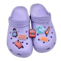 Charmes pour ustensiles HY en gros, nouveau design, charmes pour chaussures de cuisine, épingles pour sabots de cuisine, décorations de chaussures en PVC