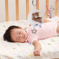 Jouet suspendu pour lit de bébé le plus vendu sur Internet. Il présente un adorable design d'ours, des anneaux de dentition et des jouets en peluche de haute qualité.