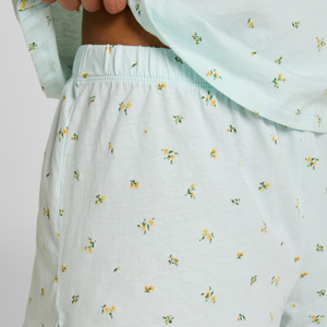 Pyjama court imprimé vert pour femme, ensemble deux pièces confortable, respirant, mignon, luxueux et tendance avec taille élastique - Product Image 3