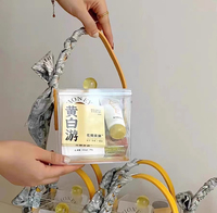 Élégant petit emballage carré transparent pour bougie avec rangement transparent pour bonbons à la main Boîte cadeau vide de luxe en acrylique transparent pour mariage