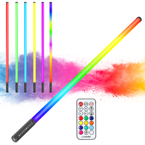 Lot de 2 lampes de fête LED RGB portables sans fil avec batterie 5000 mAh, télécommande via application, angle de faisceau de 270°, température de couleur réglable 1.6B - Product Image 2