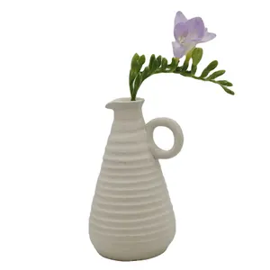 2024 новый дизайн керамическая ваза для цветов Ручка фарфоровая ваза для расстановки