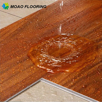 Piso SPC Click 5 mm Wasserdichter Hickory PVC-Bodenbelag für Innenräume, Luxus-Vinyl-Bodenbelag-Planken zur Hausdekoration