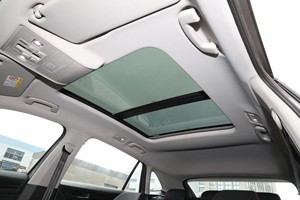 Auto Usado 2025, <span class=keywords><strong>Precio</strong></span> de Fábrica, <span class=keywords><strong>Skoda</strong></span> <span class=keywords><strong>Karoq</strong></span>, Techo Panorámico, Edición Tsi280 Zunxiang, Autos en China, Vehículo de Gasolina - Product Image 6