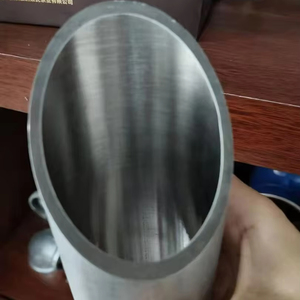 ท่อเหล็กไร้รอยต่อเคลือบพลาสติกทนอุณหภูมิสูง มีความเสถียรทางความร้อนที่ดีสำหรับระบบ HVAC และการขนส่งน้ำร้อน - Product Image 1