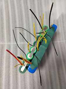 Batterie d'avion QB QB18650 14.4V-16.8V 10AH 100000mAh 4S2P 50s avec NTC certifiée KC/CE, 500 cycles, pour FPV UAV RPA RPV PA UA - Product Image 2