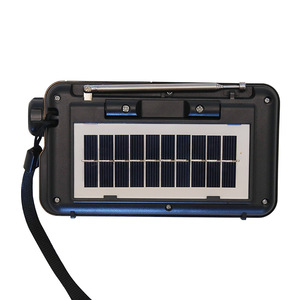 Altavoz Portátil con Radio BT y Energía Solar, Bajos Potentes, Sintonización Automática FM, Ranura para Tarjeta USB, para Uso en Interiores y Exteriores - Product Image 5