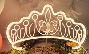Lampe d'ambiance LED Couronne Néon <span class=keywords><strong>Tube</strong></span> flexible personnalisé pour la décoration de la chambre <span class=keywords><strong>Acheter</strong></span> des enseignes au néon personnalisées - Product Image 2