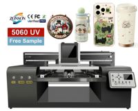 Impresora UV DTF 5060 de 2 cabezales de amplia aplicación, impresora UV A2 con plataforma de vacío para pequeños negocios, ideal para maletas y artículos irregulares.