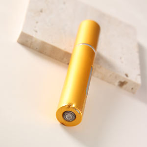 Botella de spray atomizadora de perfume de aluminio de tamaño de viaje con rociador Capacidad de 10ml También disponible en tamaños de 30ml 50ml 100ml - Product Image 4