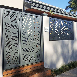 Panneaux de clôture décoratifs modernes en alliage d'aluminium découpés au <span class=keywords><strong>laser</strong></span>, résistants à la corrosion et thermolaqués, balustrade de luxe en <span class=keywords><strong>fer</strong></span> <span class=keywords><strong>forgé</strong></span> pour - Product Image 1