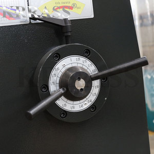 Máquina de Corte de Chapas Metálicas Mecânica CNC <span class=keywords><strong>Guillotine</strong></span> Elétrica de 3mm 4mm 6mm 8mm 3000mm - Product Image 6
