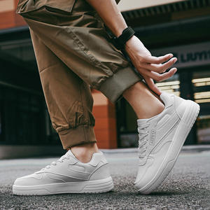 Zapatos de moda para caminar, cómodos zapatos blancos de fabricación, zapatos de monopatín informales OEM, talla 47, zapatillas blancas para hombre