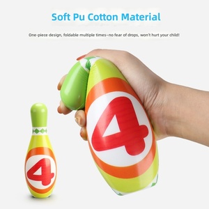 Ensemble de mini-bowling <span class=keywords><strong>en</strong></span> <span class=keywords><strong>mousse</strong></span> PU souple pour enfants, durable, portable, pour l'intérieur et l'extérieur, avec quilles et balles, jouet pour débutants, cadeau d'anniversaire - Product Image 3